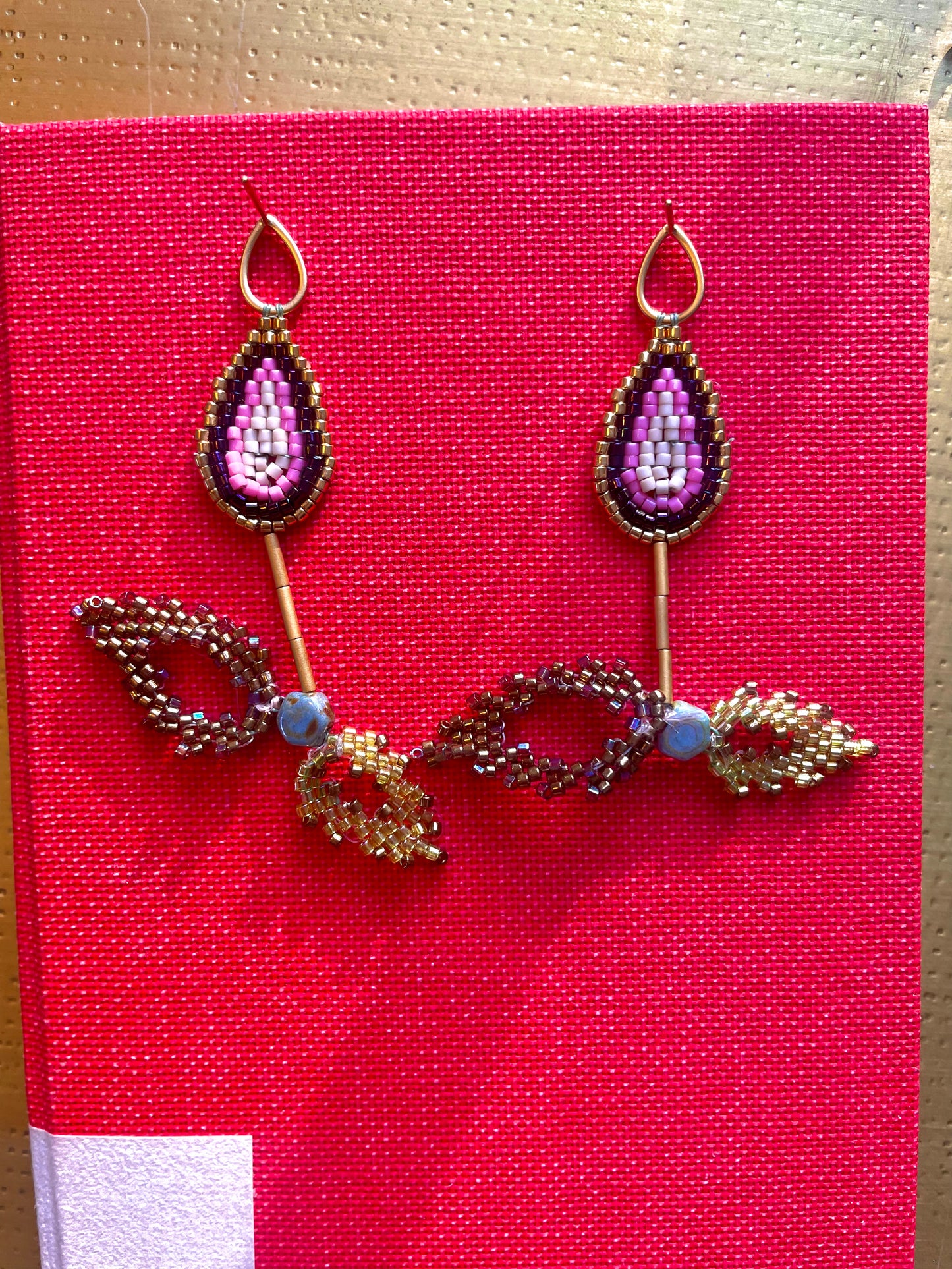 V Sienna rose teardrops